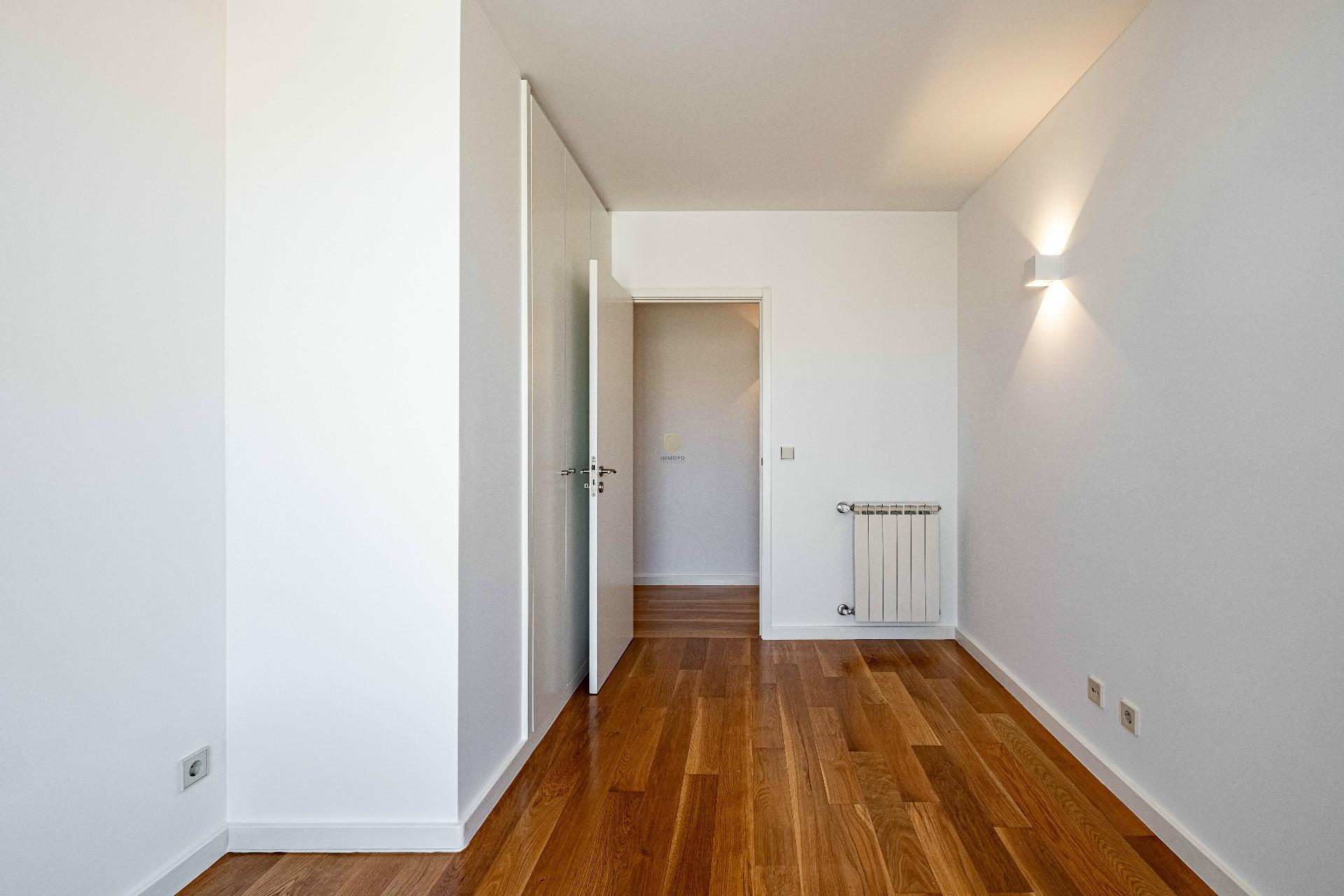 Apartamento T3 Venda em Matosinhos e Leça da Palmeira,Matosinhos
