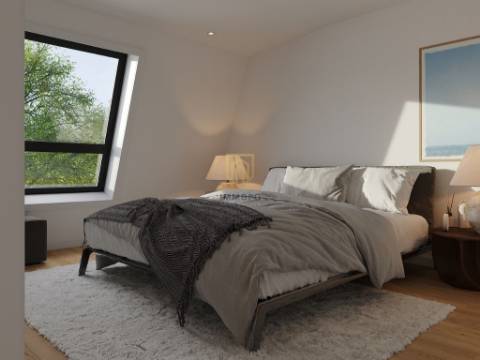 T3 Duplex de luxo, em Serralves para venda