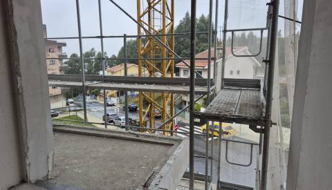 Apartamento T3 novo em Gondomar com varanda  para venda