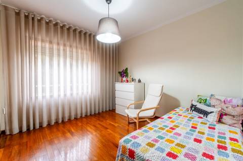 Apartamento T2 Venda em Rio Tinto,Gondomar