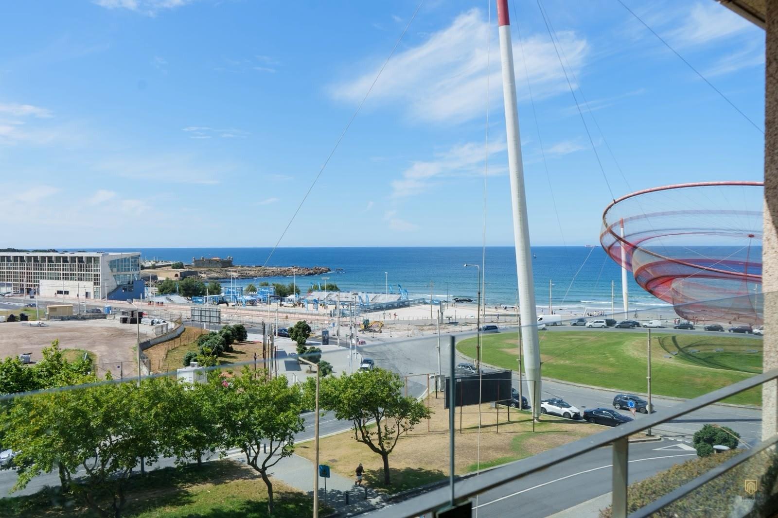 Apartamento T4 Venda em Matosinhos e Leça da Palmeira,Matosinhos
