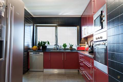 Apartamento T4 Venda em Matosinhos e Leça da Palmeira,Matosinhos