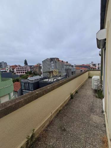 Apartamento T2 Arrendamento em Cedofeita, Santo Ildefonso, Sé, Miragaia, São Nicolau e Vitória,Porto