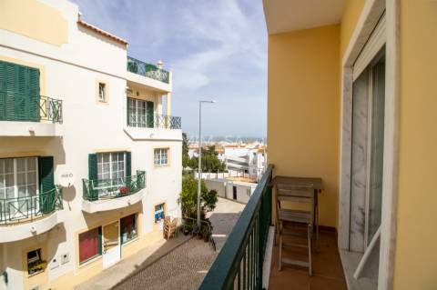 Apartamento T1+1 com Vista Mar à venda em Lagos