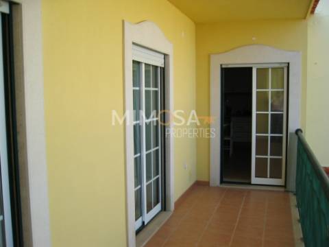 Apartamento T2 completamente mobilado no centro de Lagos