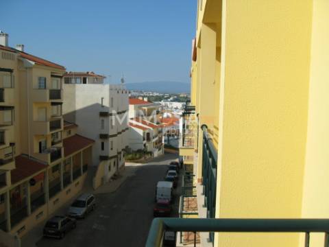 Apartamento T2 completamente mobilado no centro de Lagos