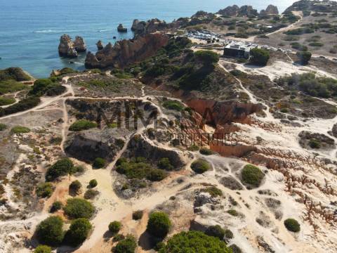 Terreno para construção com Vista Mar a 100 m da Praia – Lagos