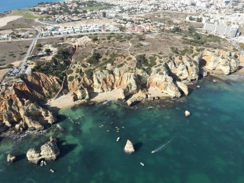 Terreno para construção com Vista Mar a 100 m da Praia – Lagos