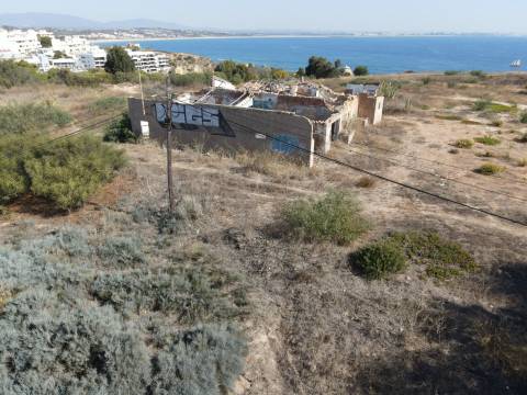 Terreno para construção com Vista Mar a 100 m da Praia – Lagos