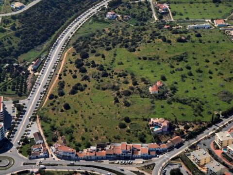 Lotes de terreno para construção de apartamentos em Lagos