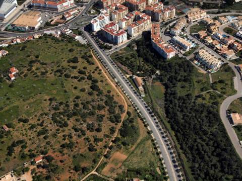 Lotes de terreno para construção de apartamentos em Lagos