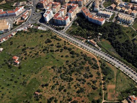 Lotes de terreno para construção de apartamentos em Lagos