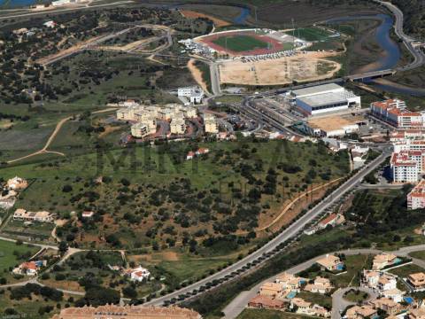 Lotes de terreno para construção de apartamentos em Lagos