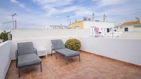 Fabulosa Guesthouse com vista mar no centro de Alvor, Portimão