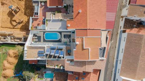 Novo Apartamento T2 com piscina a 500 metros da Praia, Praia da Luz
