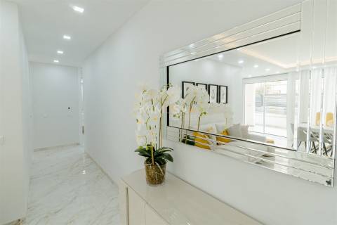Apartamento T2 com piscina em condominio de Luxo, Lagos