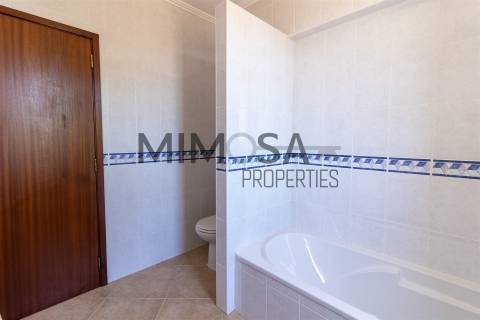 Quinta de Luxo com Vista Mar e Terreno com 100 Ha – Lagos