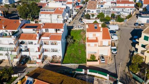Lote para construção de moradia em Mexilhoeira da Carregação.