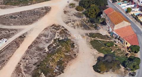 Edifícios para Reabilitação com Vistas Excecionais, Ferragudo