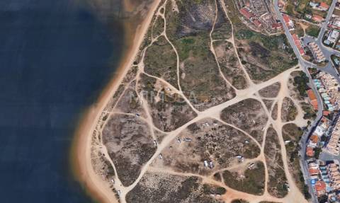 Edifícios para Reabilitação com Vistas Excecionais, Ferragudo
