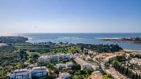 Edifícios para Reabilitação com Vistas Excecionais, Ferragudo
