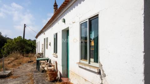 Quinta com 6 hectares e Vista Panorâmica – Lagos, Algarve