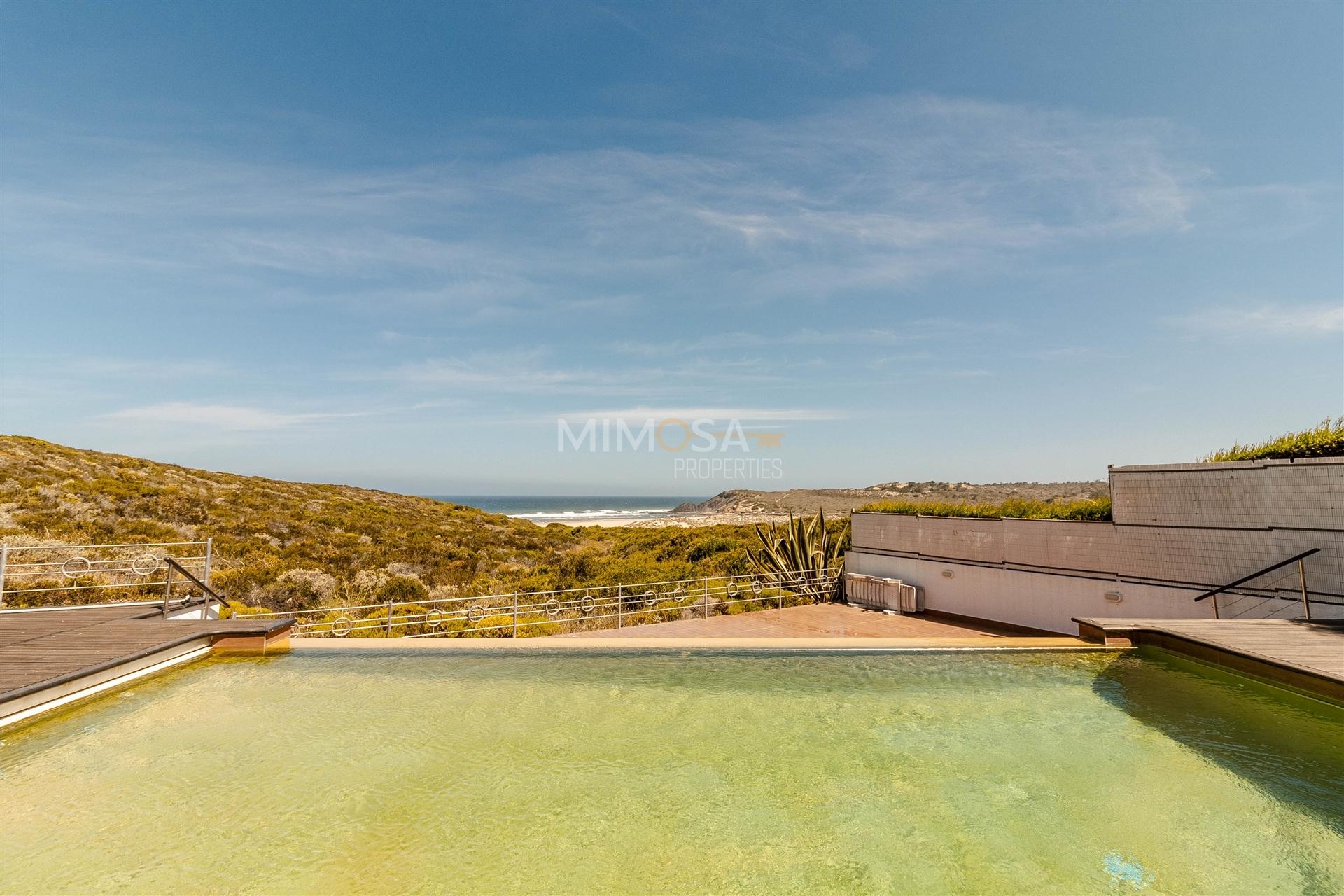 Moradia T7 com Vista para Praia no Espartal, Aljezur