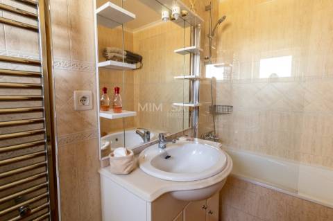 Apartamento T1 com Vista Mar sobre a Meia Praia, Lagos