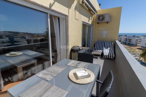 Apartamento T1 com Vista Mar sobre a Meia Praia, Lagos