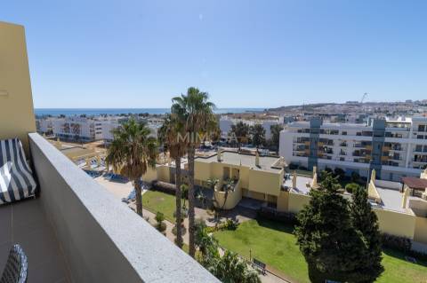 Apartamento T1 com Vista Mar sobre a Meia Praia, Lagos