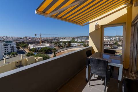 Apartamento T1 com Vista Mar sobre a Meia Praia, Lagos