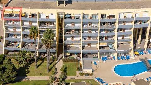 Apartamento T1 com Vista Mar sobre a Meia Praia, Lagos