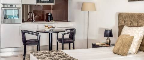 Apartamento de Luxo a 5 Min da Praia de Porto Mós – Lagos