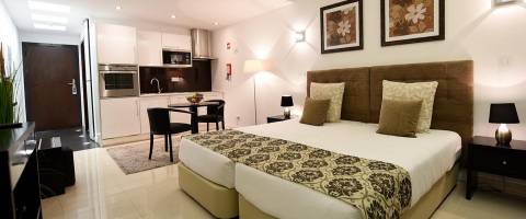Apartamento de Luxo a 5 Min da Praia de Porto Mós – Lagos