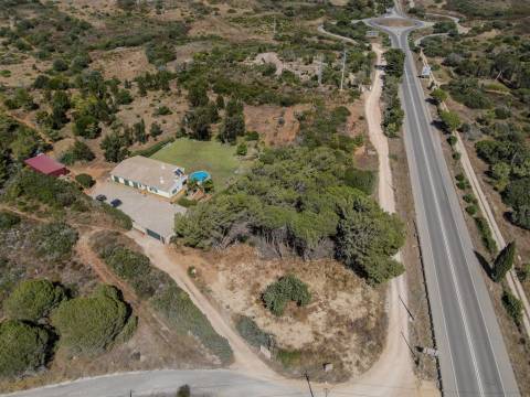 Terreno rústico em Vila do Bispo – destinado a cultura arvense
