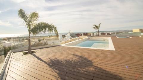 Novo Apartamento T1 com Vista para o Mar em Alvor