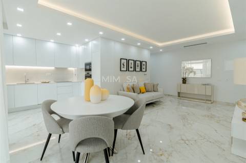 Apartamento T4 Exclusivo com piscina em condominio de Luxo, Lagos