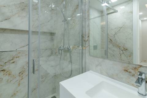 Apartamento T4 Exclusivo com piscina em condominio de Luxo, Lagos