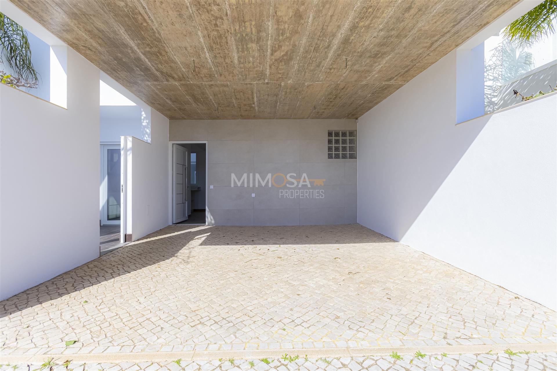 Luxuosas Moradias T3 com Vista Mar – Sagres