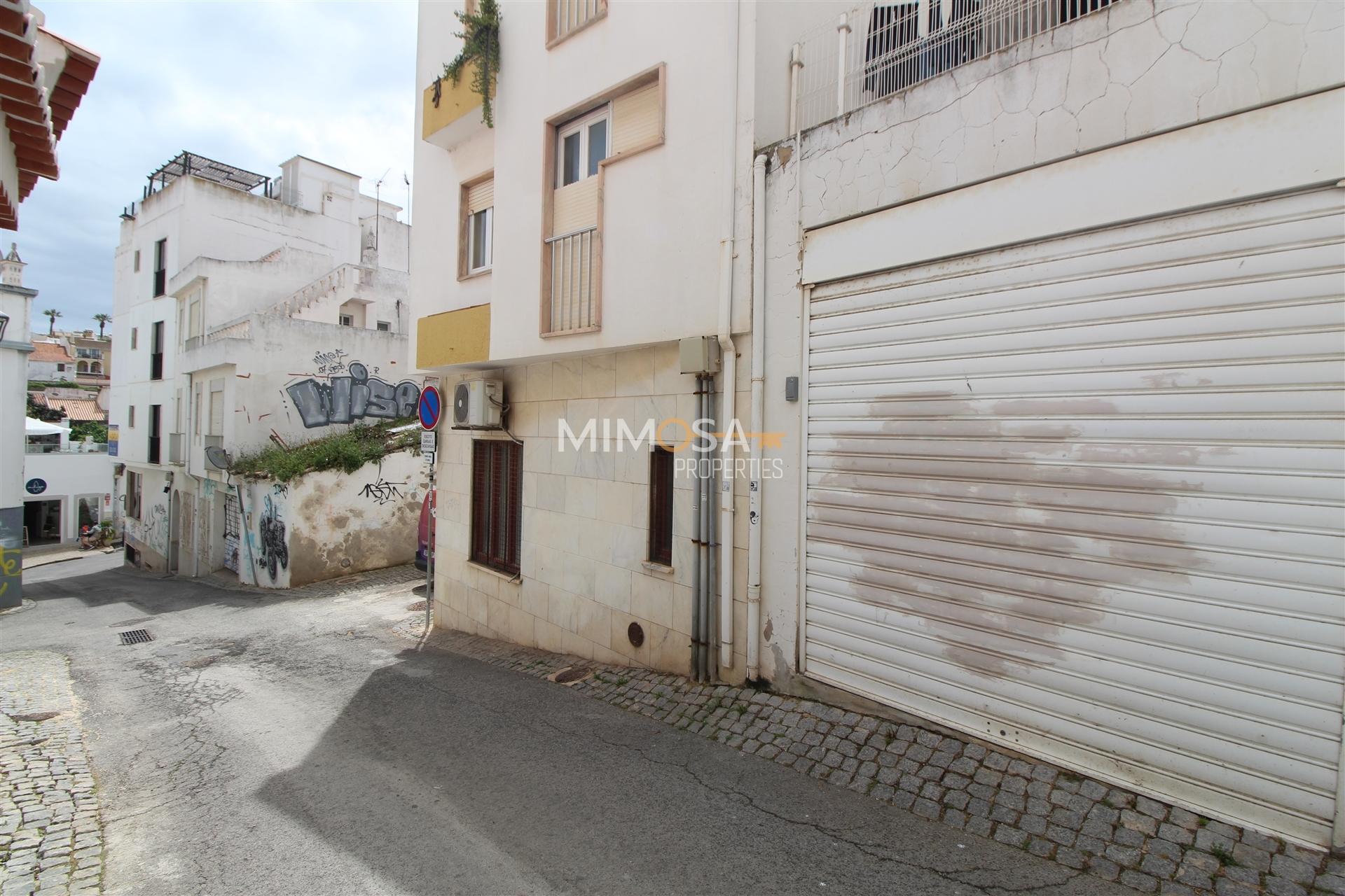 Loja com 78 m² pronto a utilizar no Centro Histórico de Lagos
