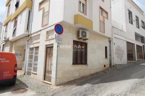 Loja com 78 m² pronto a utilizar no Centro Histórico de Lagos