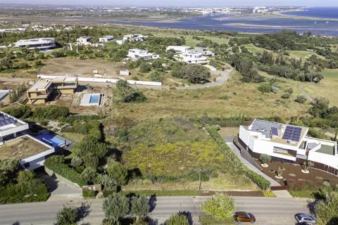 Terreno com Projeto Aprovado em Palmares Golf Resort, Lagos