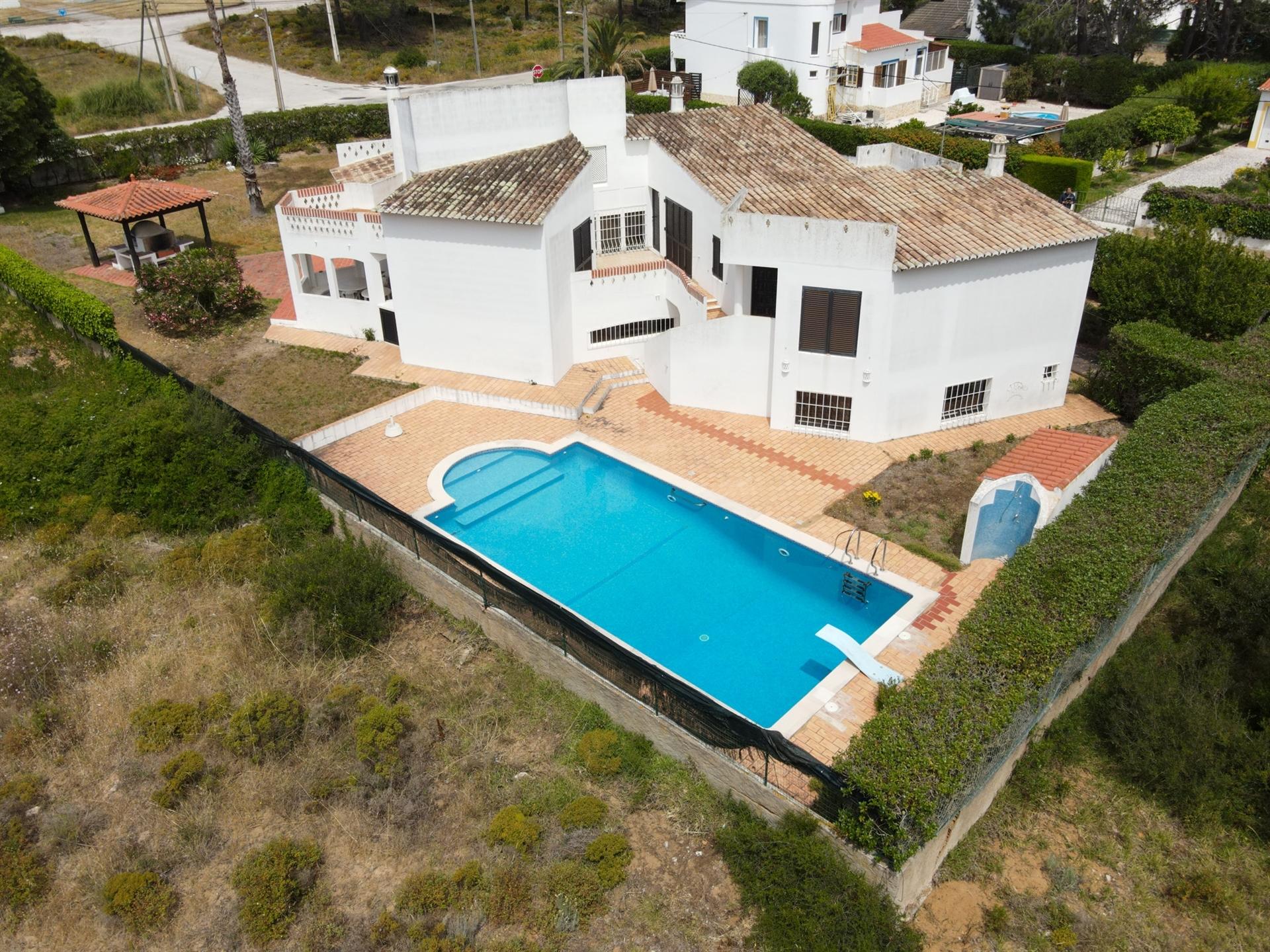 Moradia T6 com Piscina na Costa Vicentina – Vale da Telha, Aljezur