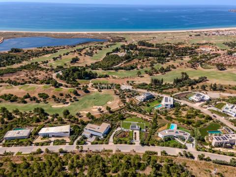 Terreno com Projeto Aprovado em Palmares Golf Resort, Lagos
