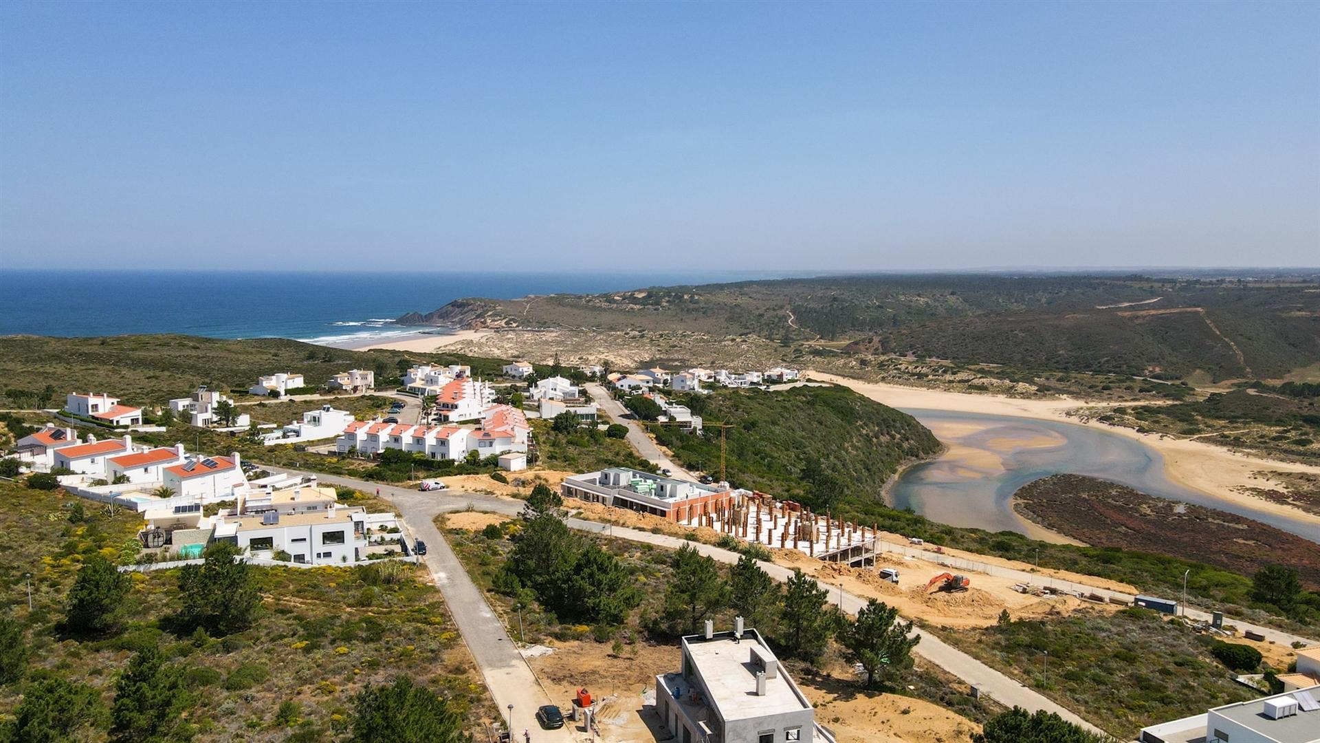 Apartamento em Novo Empreendimento no Espartal – Aljezur