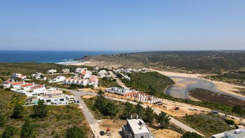 Apartamento em Novo Empreendimento no Espartal – Aljezur