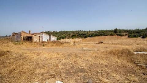 Quinta com Moradia e Terrenos de 12ha – Colinas Verdes, Lagos