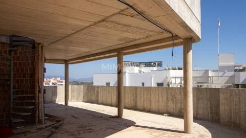 Apartamento T1 à Venda em Novo Condomínio em Lagos