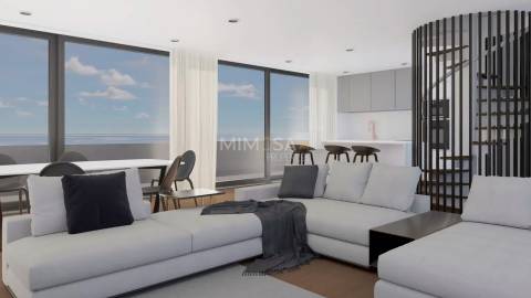 Novo Apartamento de Luxo com Terraço e Jacuzzi em Lagos