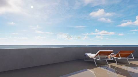 Novo Apartamento de Luxo com Terraço e Jacuzzi em Lagos
